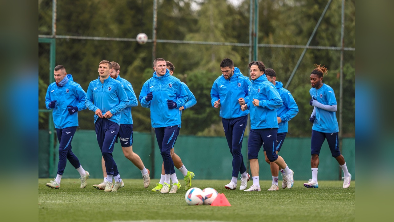 Trabzonspor, Çaykur Rizespor Maçına Hazırlanıyor