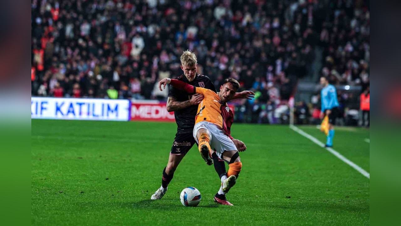 Galatasaray, Samsunspor'u İlk Yarıda Geçti