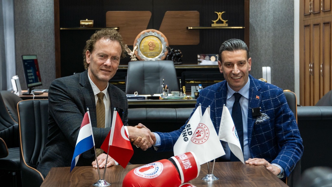 World Boxing Başkanı Türkiye Boks Federasyonu'nu Ziyaret Etti