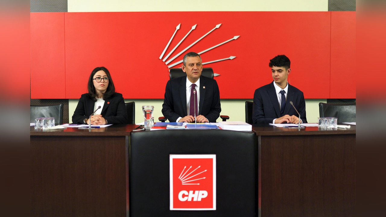 CHP Parti Meclisi Toplantısında MYK Üyeleri Belirlendi