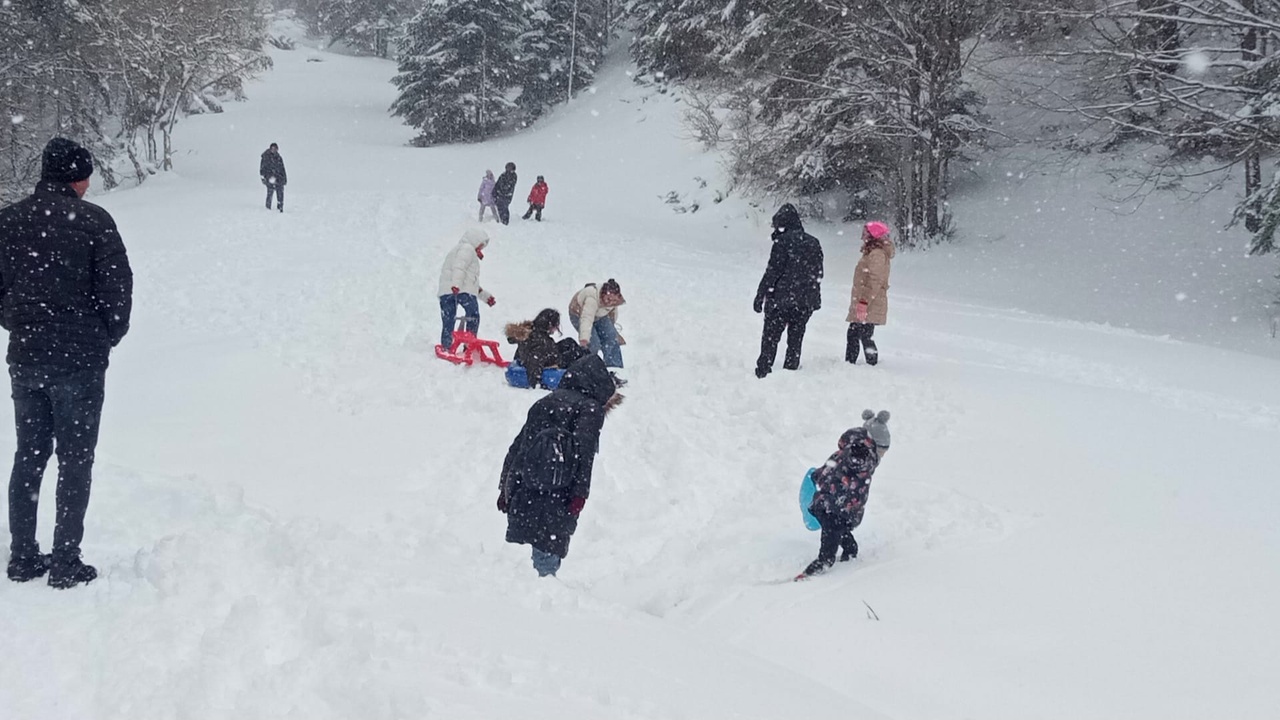 Abant Gölü Milli Parkı'nda Kar Kalınlığı 40 Santimetreye Çıktı