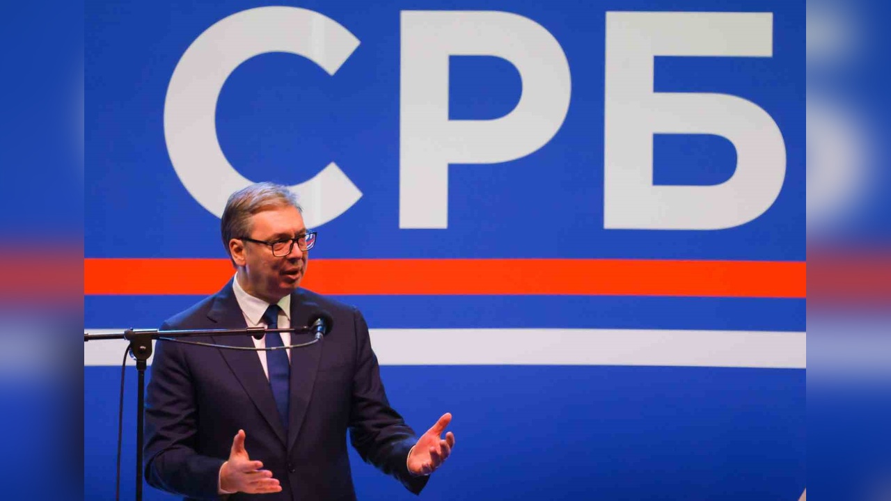 Vucic, Renkli Devrimin Başarısız Olduğunu Açıkladı