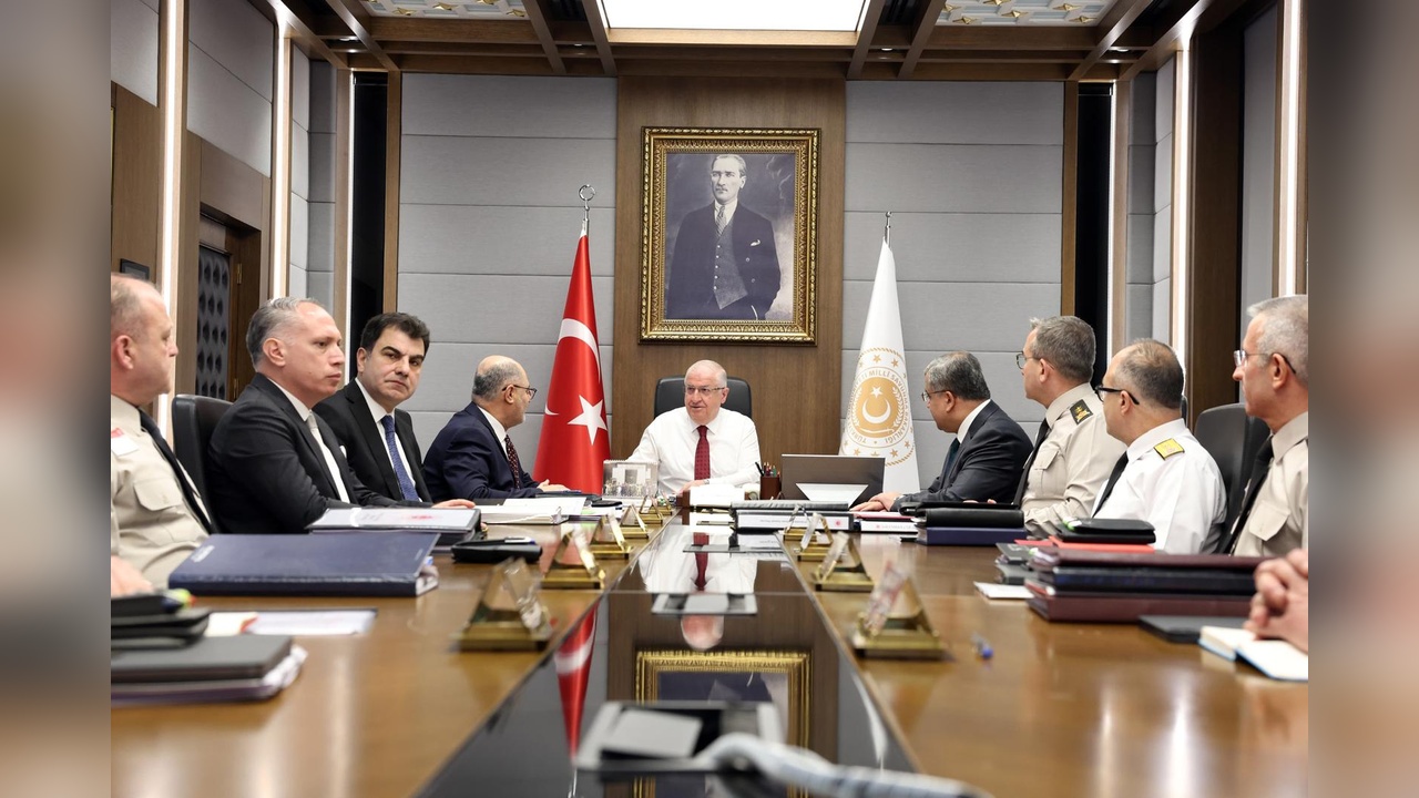 Bakan Güler, Süreçteki Sabotajlara Karşı Uyardı