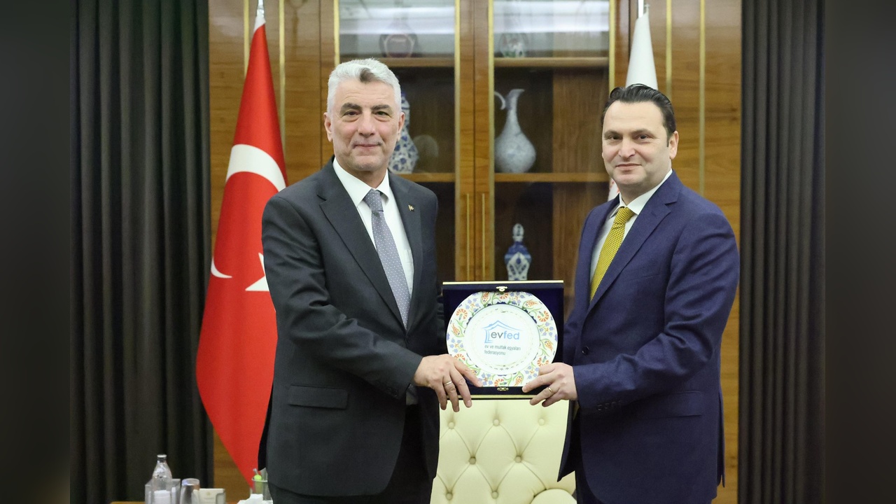 Bakan Bolat, EVFED Başkanı Kaplangı ile Görüştü