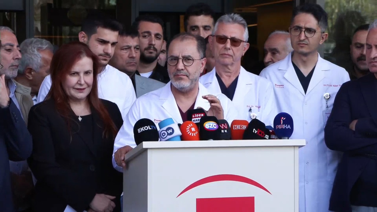 Sırrı Süreyya Önder'in Sağlık Durumu Hakkında Doktorlarından Açıklama Geldi