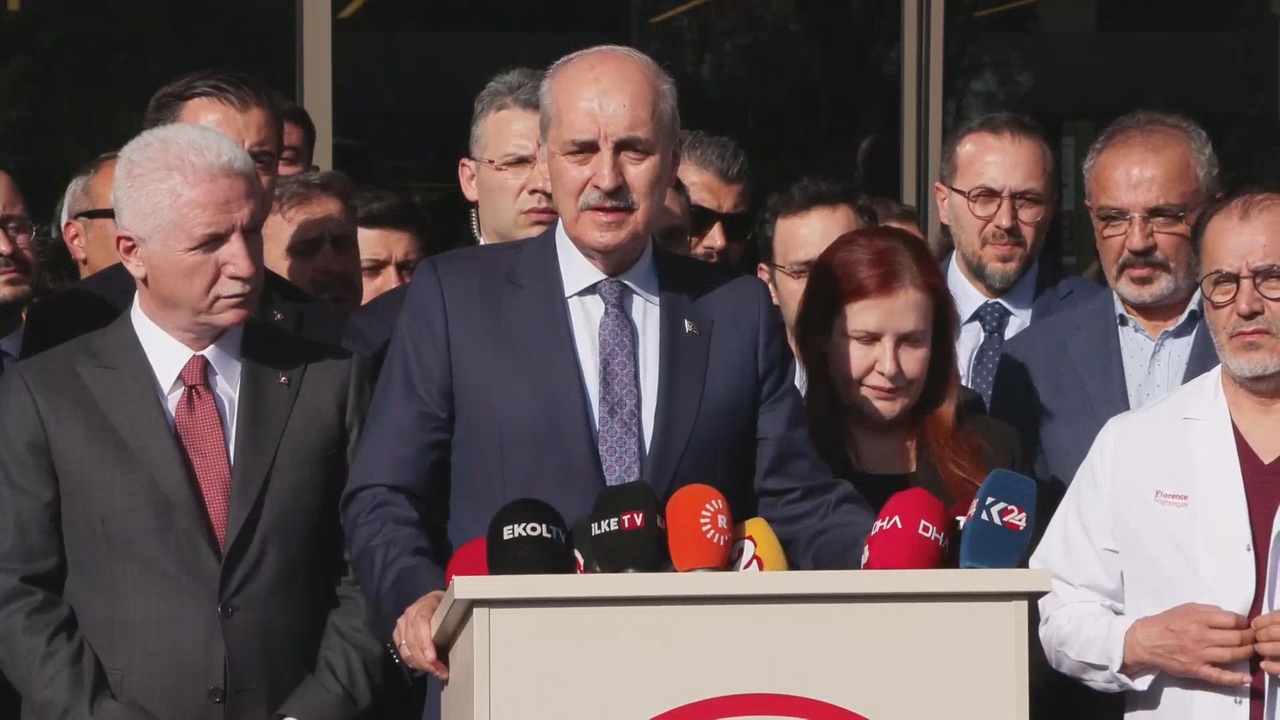 Siyasi İsimlerden Sırrı Süreyya Önder'e Hastane Ziyareti