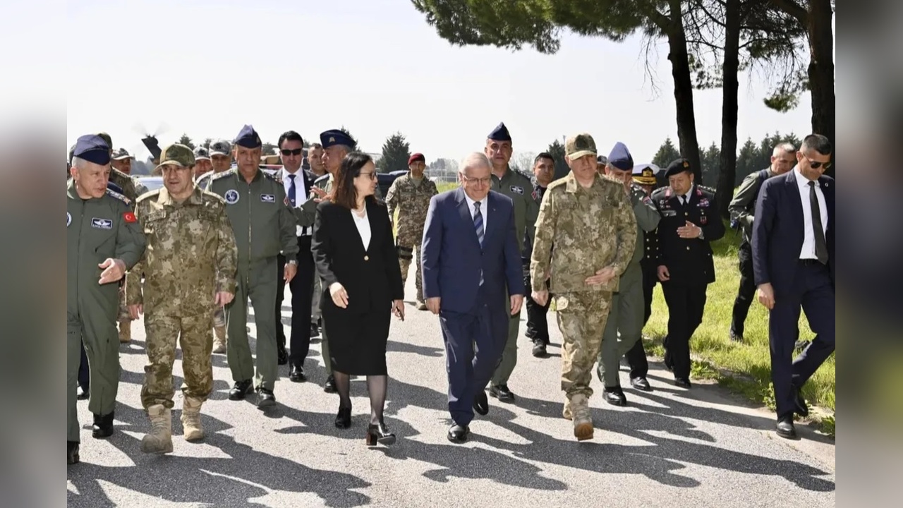 Milli Savunma Bakanı Güler, Yalova’da İnceleme Turlarını Gerçekleştirdi