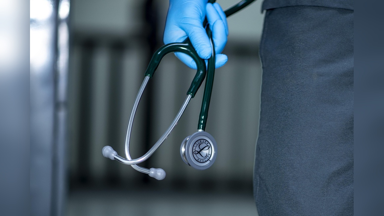 Almanya'da Doktor, 15 Hastanın Ölümünden Sorumlu Tutuluyor