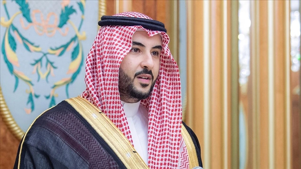 Suudi Arabistan Savunma Bakanı Bin Selman İran Ziyaretinde