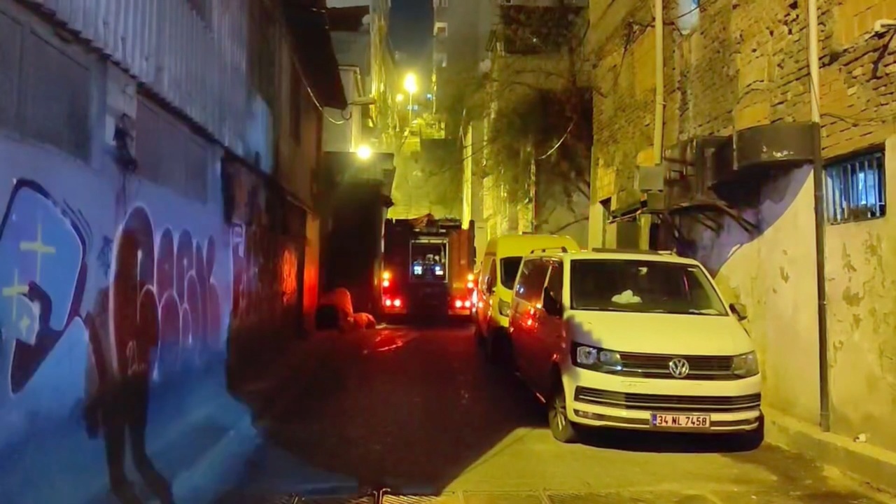 İstanbul Şişli'de İş Yerinde Yangın: Bir Yaralı