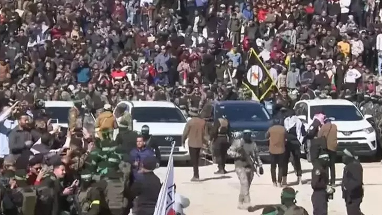 Hamas'tan İsrail'e Çekilme Çağrısı: Rehineler Serbest Bırakılacak