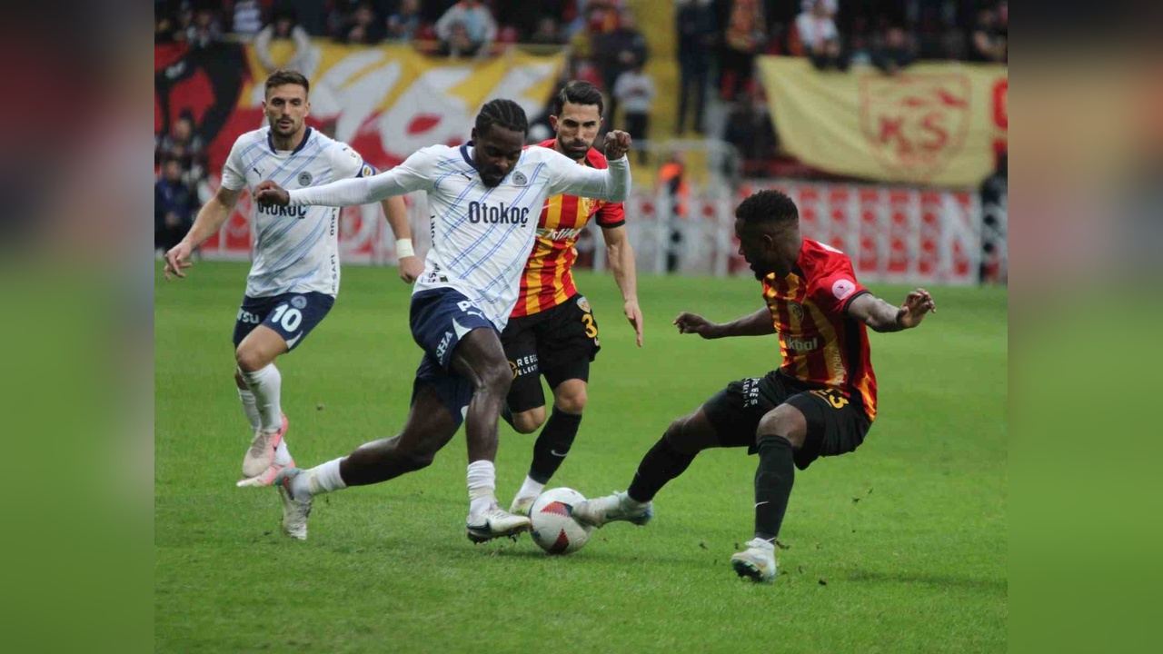Fenerbahçe ve Kayserispor 48. Kez Karşılaşıyor