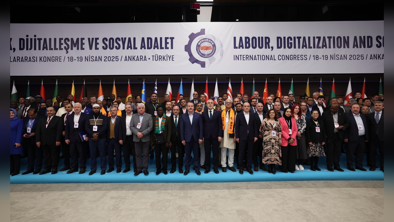 Bakan Işıkhan, Türkiye'nin Çalışma Hayatı Durumunu Değerlendirdi