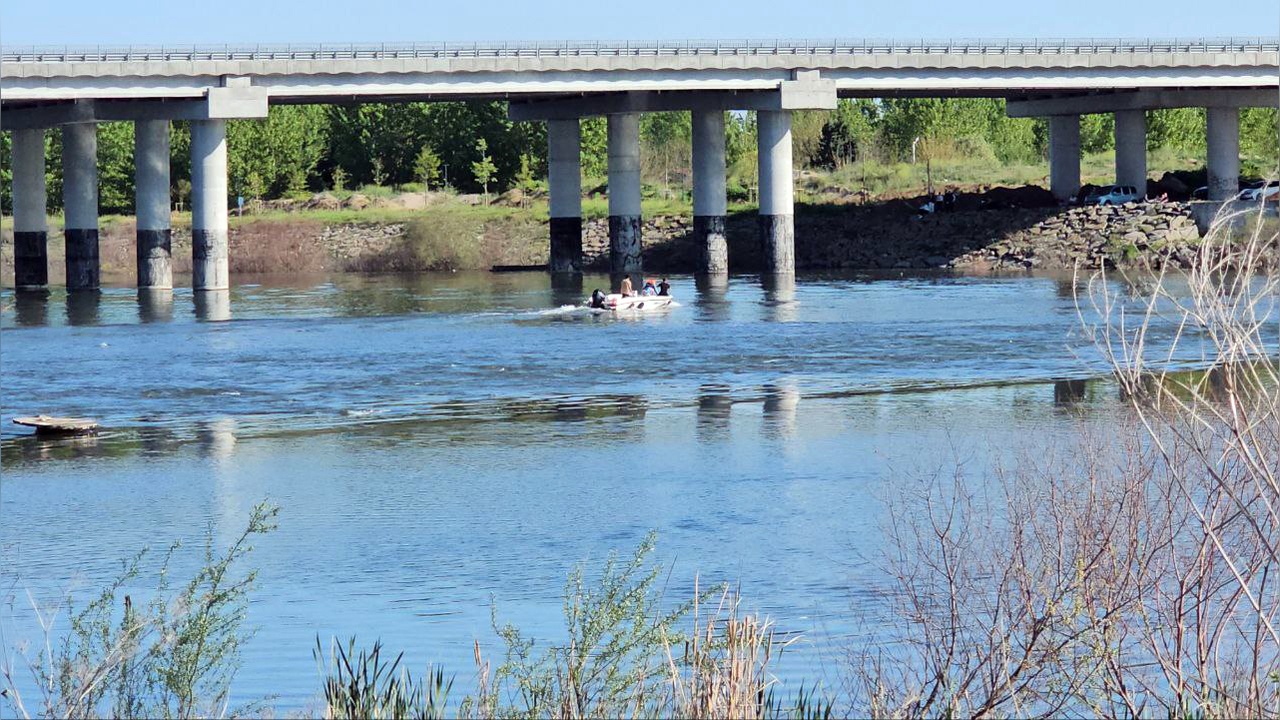 Ege İhsan Meriç Nehri'nde Serinlemek İçin Girdi, Kayboldu