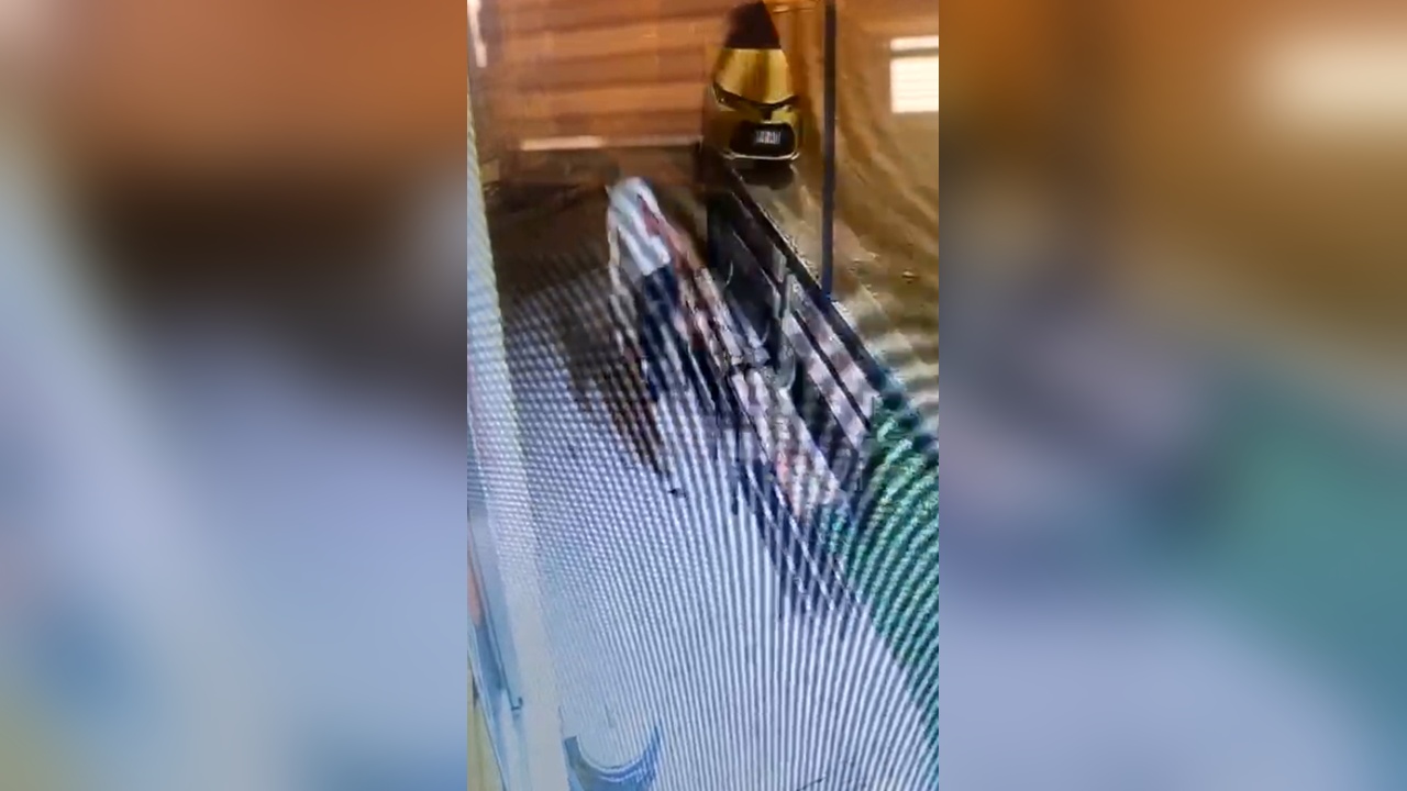 Ablasını rahatsız eden kişiyi öldüren 17 yaşındaki sanığa müebbet hapis cezası istendi
