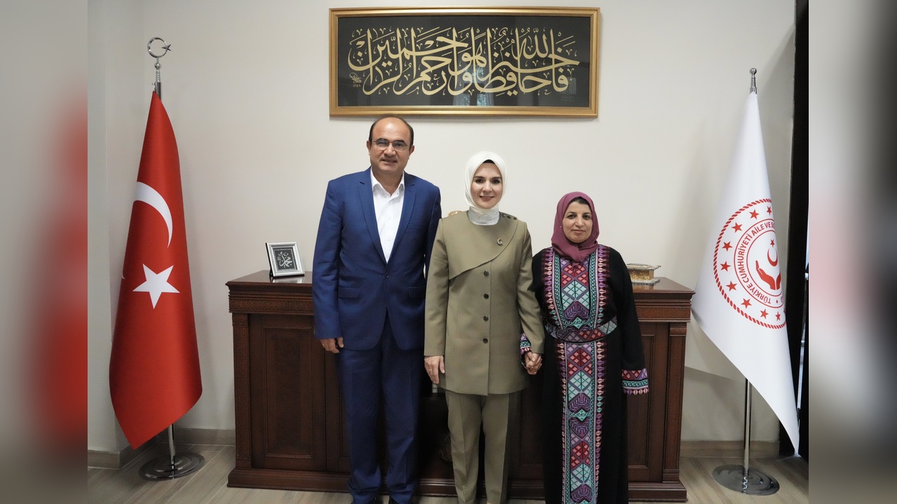 Bakan Göktaş, Gazze'deki Gönüllü Görevi ve Yuva Kurma Hikayesi
