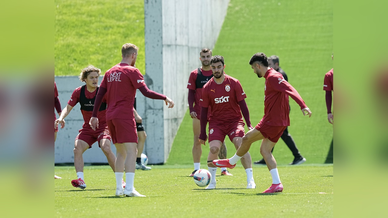 Galatasaray'da Morata, Kaan Ayhan ve Jelert Konya'ya Taşınmayacak