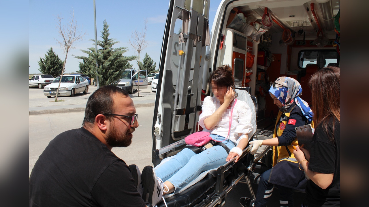 İzmir'de Eşine Şiddet Uygulayan Koca Serbest Bırakıldı
