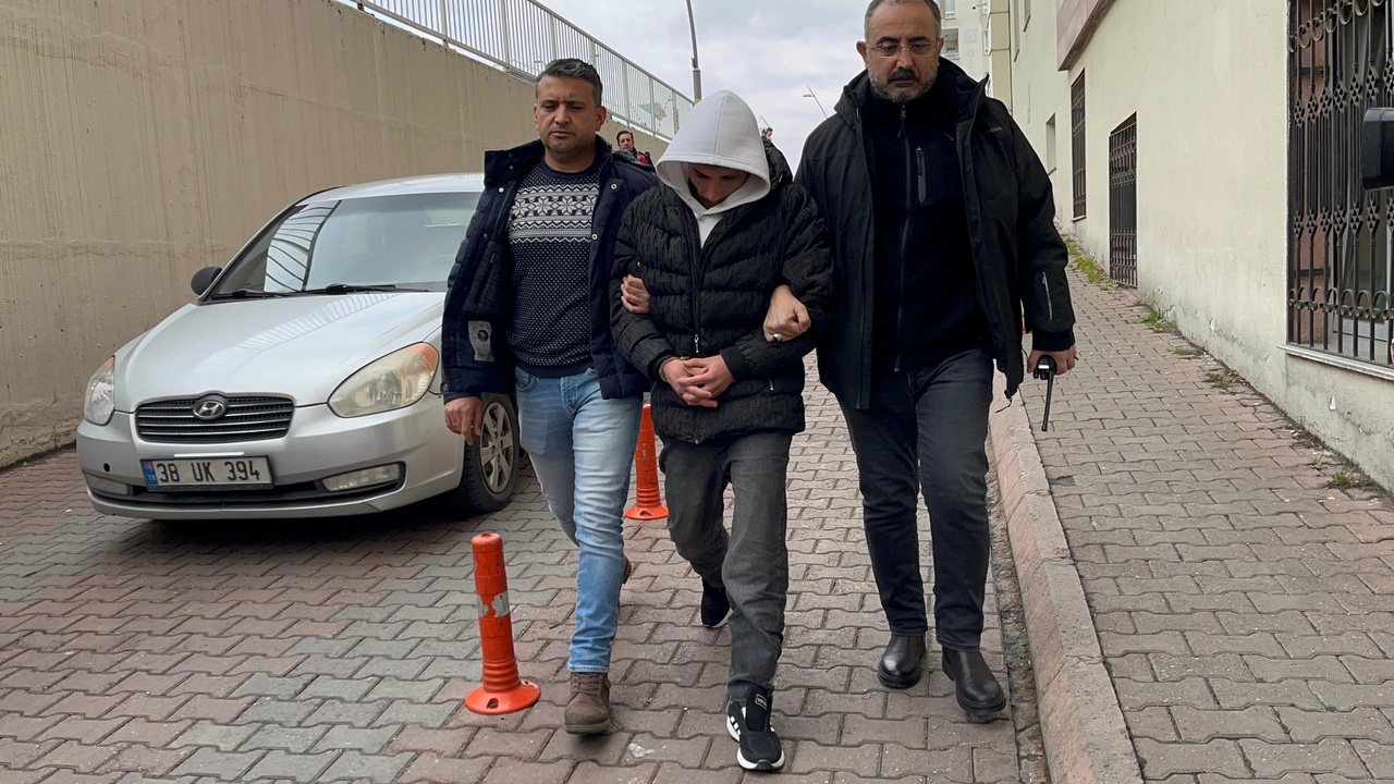 16 Yaşındaki Şaban'ın Ölümüne İlişkin Davada 2 Sanığa Hapis Cezası Verildi