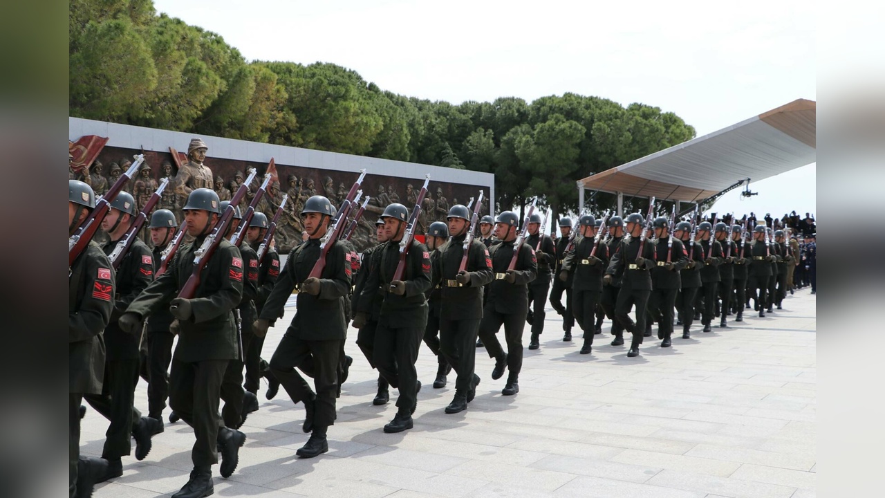 Çanakkale Zaferi'nin 110. Yılında Şehitler Anıldı