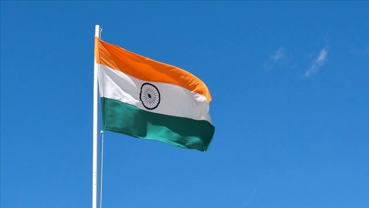 Hindistan, Pahalgam Saldırısının Ardından Pakistan Vatandaşlarının Vize Başvurularını Durdurdu