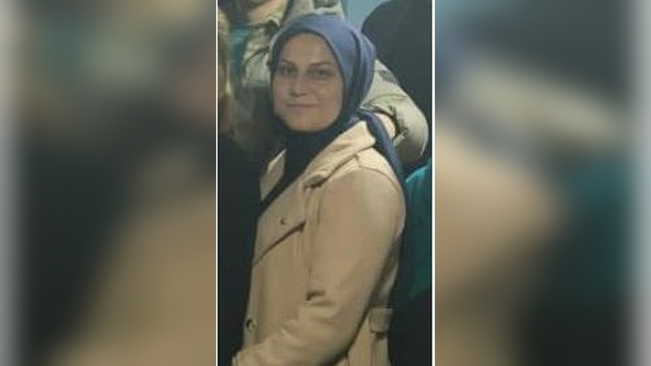 İzmir'de Boşanma Sürecindeki Eşini Vurup, Kendini İntihar Etti