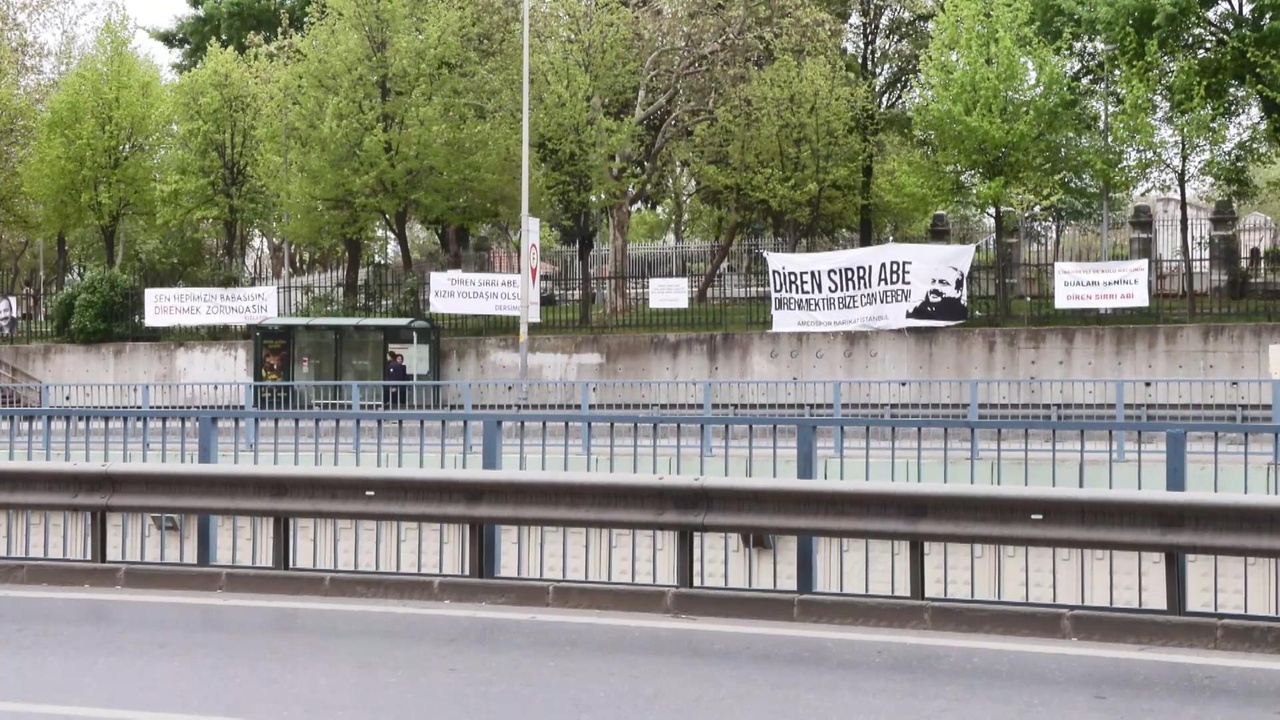 Sırrı Süreyya Önder'in Durumu 12 Gün Sonra Hala Yoğun Bakımda