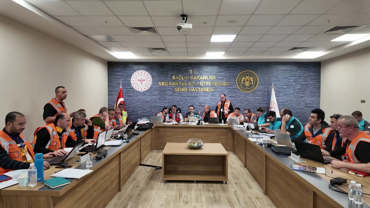 Marmara Deprem Tatbikatı İstanbul'da Tamamlandı: Binlerce Sağlık Personeli Göreve Hazır