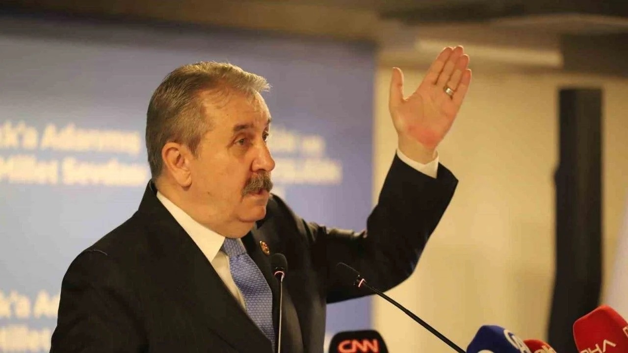 BBP'li Destici düne kadar desteklediği Erdoğan'ı hedef aldı!