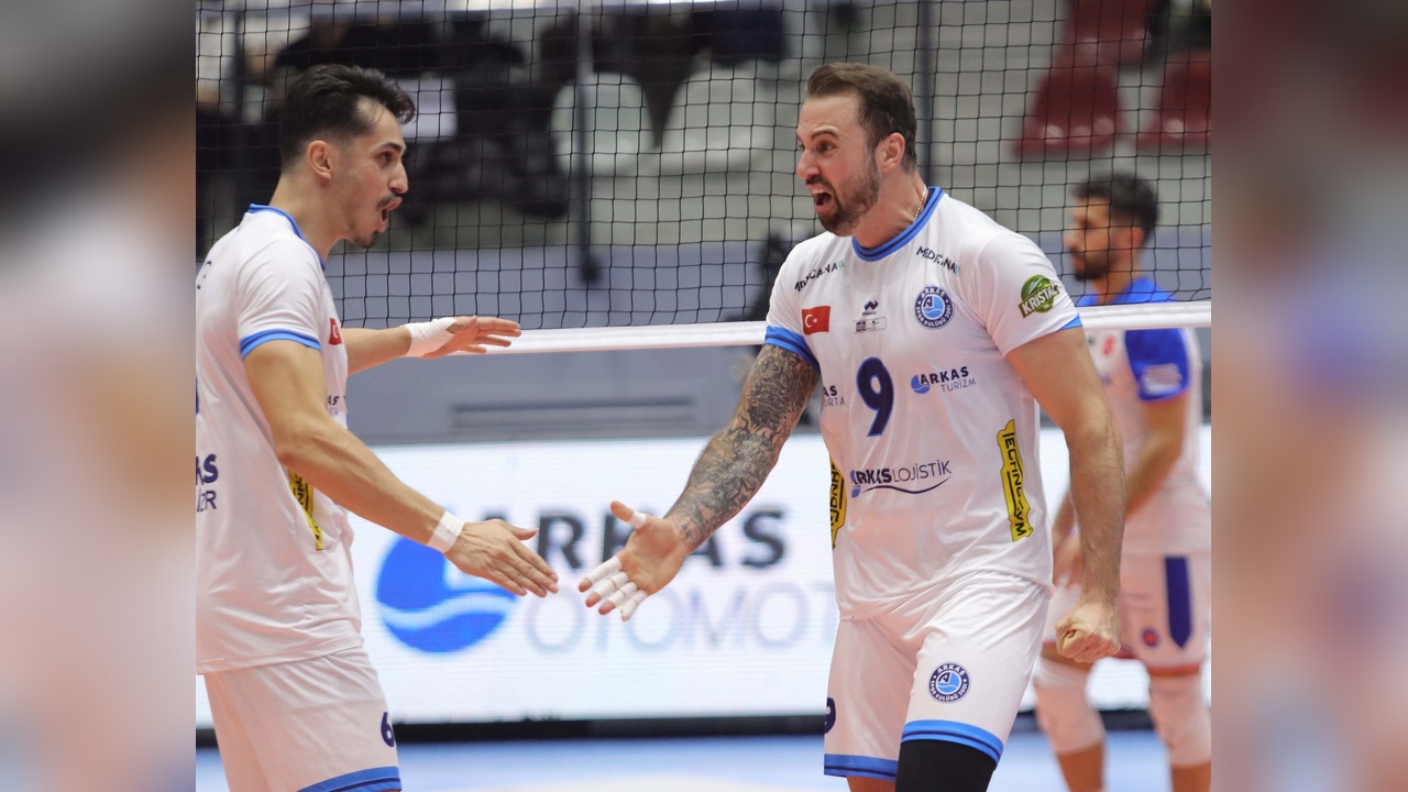 Arkas Spor, Fenerbahçe Karşısında Son Maçına Çıkıyor