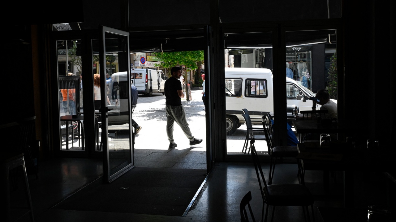 İspanya ve Portekiz'deki Elektrik Kesintileri Hızla Onarıldı