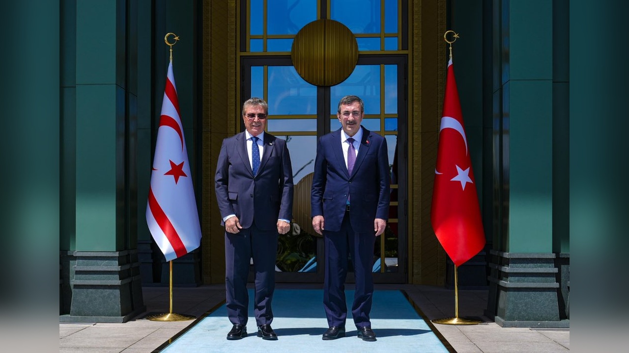 Cumhurbaşkanı Yardımcısı Yılmaz ve KKTC Başbakanı Üstel Görüşmesinde İşbirliği Vurgulandı