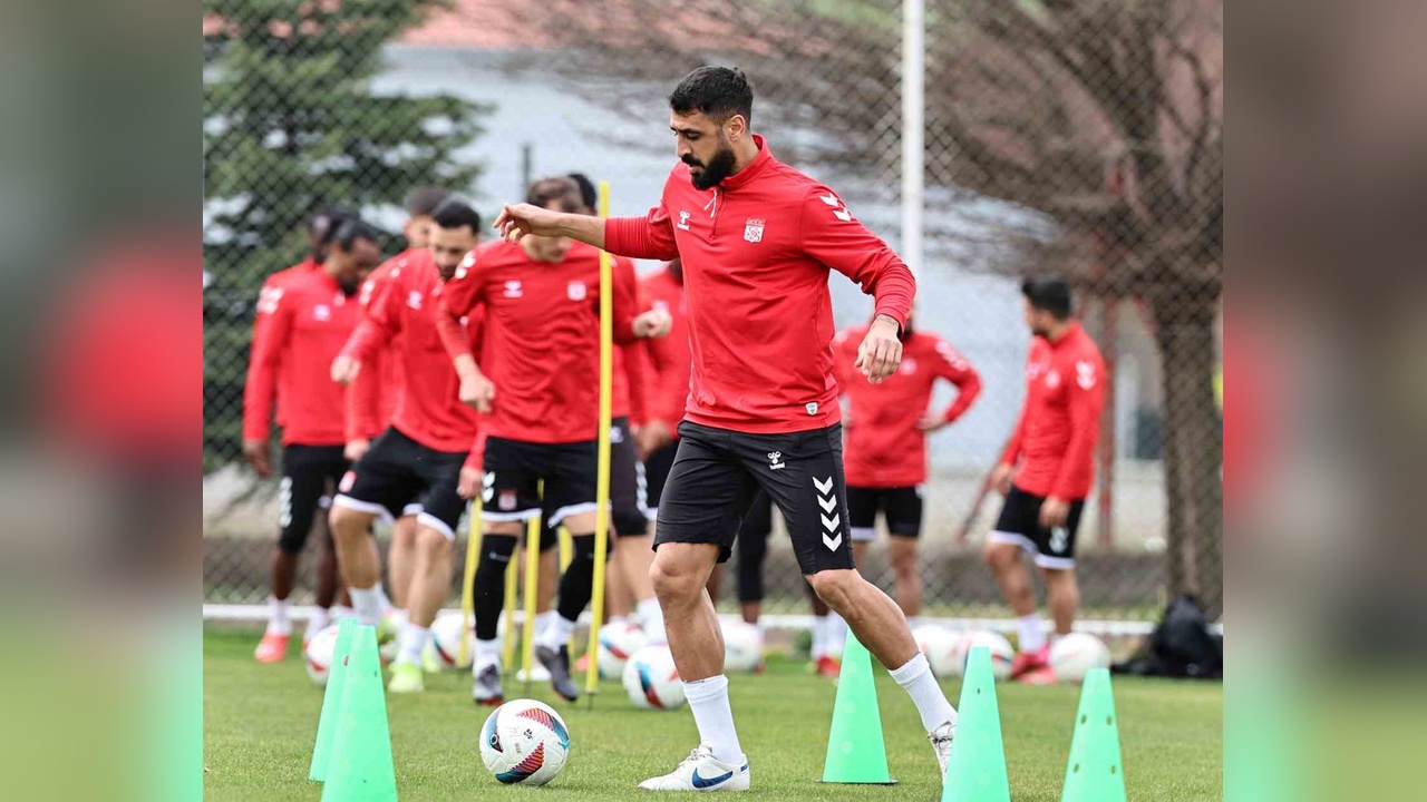 Sivasspor, Galatasaray Karşılaşması İçin Hazırlıklarını Yoğunlaştırdı