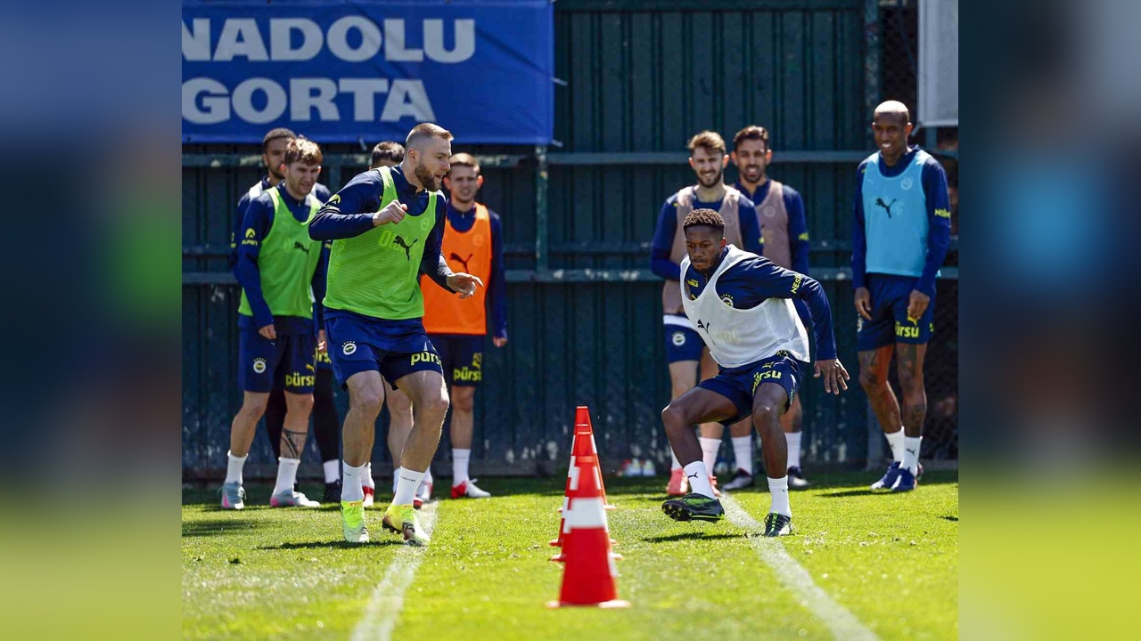 Fenerbahçe, Beşiktaş Karşılaşması Öncesi Hazırlıklarını Yoğunlaştırdı