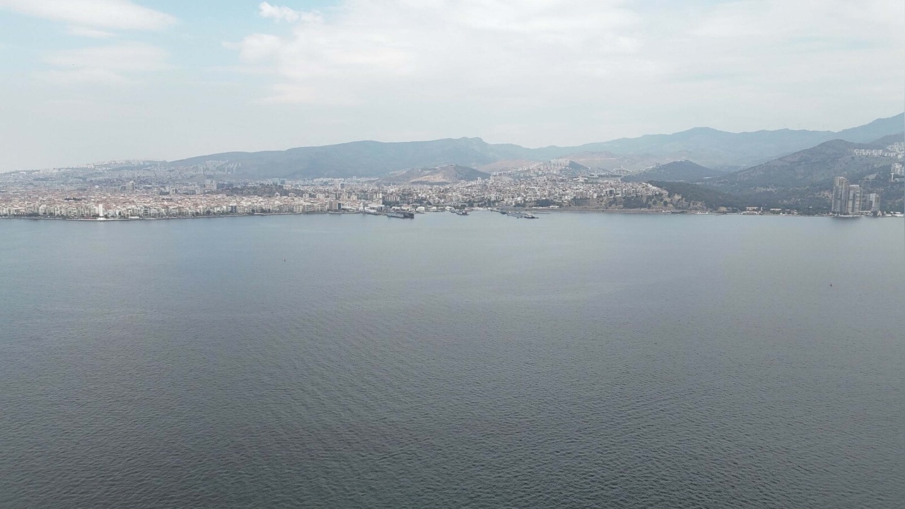 İzmir Körfezi’nde Su Kalitesinde İyileşme İşaretleri