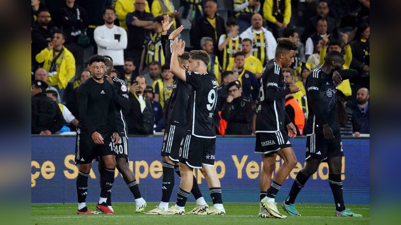 Beşiktaş, Fenerbahçe Karşısındaki 20 Yıllık Galibiyet Özlemini Bitirmeyi Hedefliyor