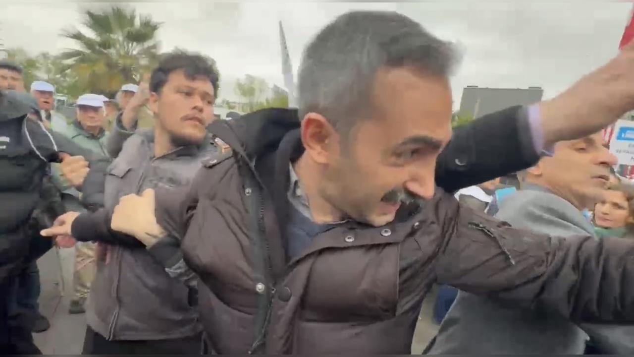 Kocaeli’de 1 Mayıs Emek ve Dayanışma Günü Coşkuyla Kutlandı