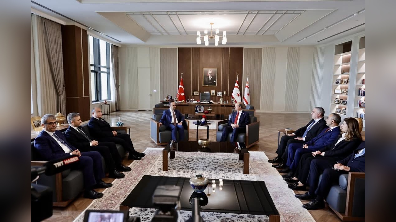 Sanayi ve Teknoloji Bakanı Kacır, KKTC Cumhurbaşkanı Tatar ile Görüşme Gerçekleştirdi