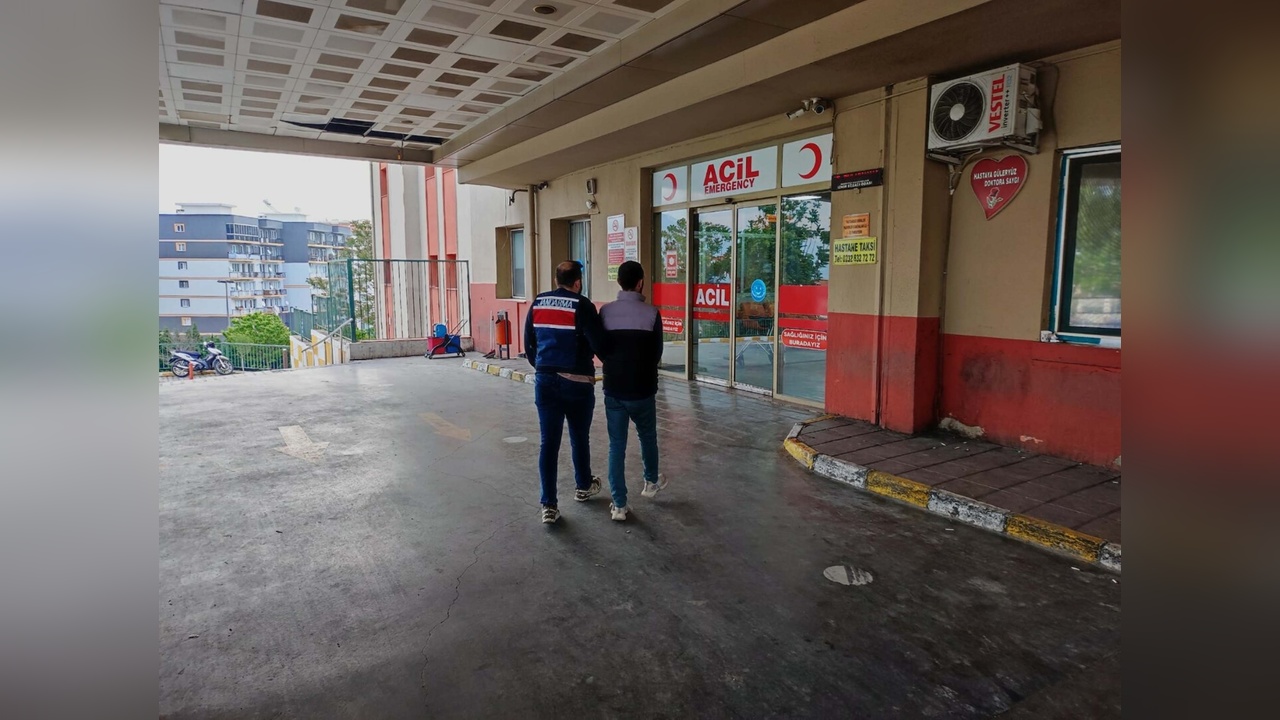 İzmir'de DEAŞ'a Yönelik Operasyonda 35 Kişi Gözaltına Alındı
