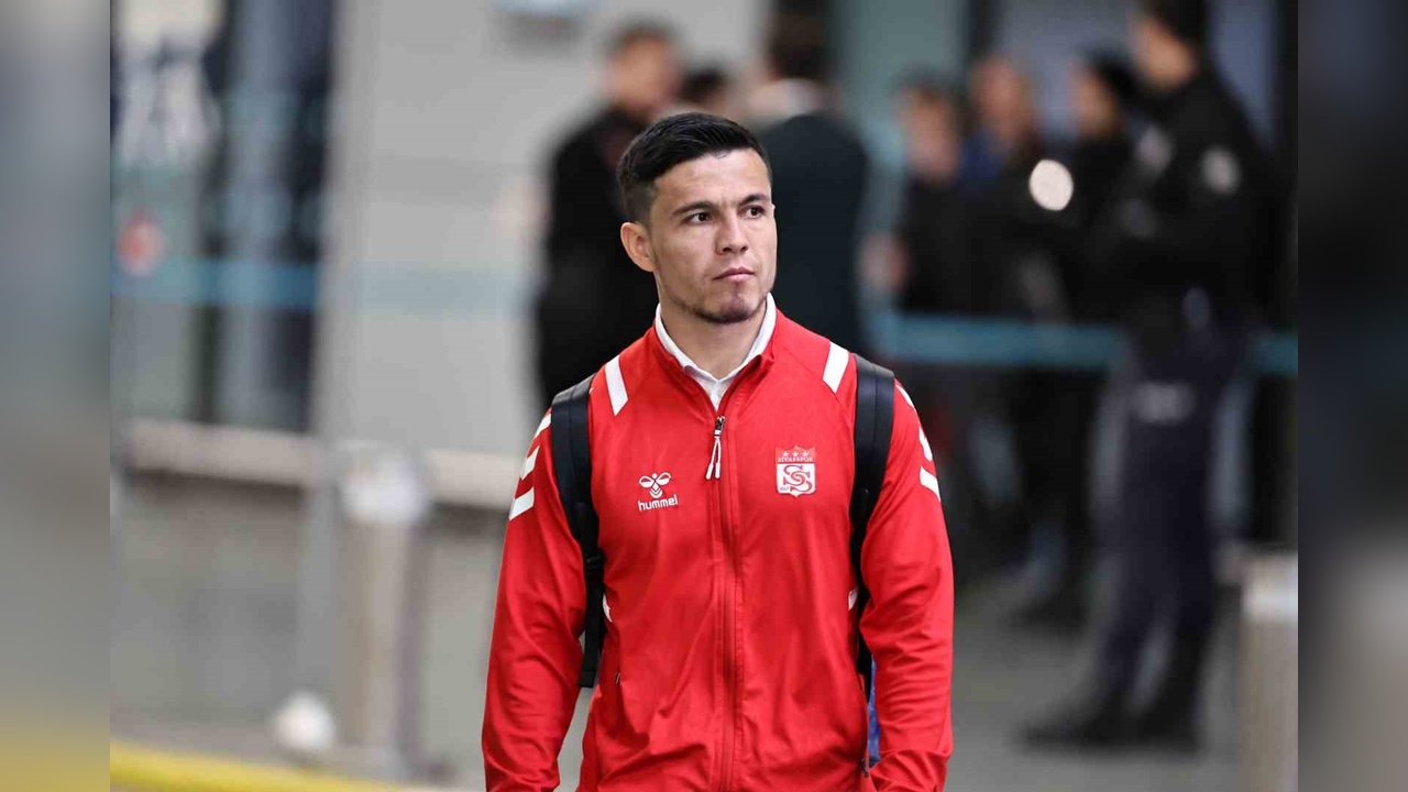 Sivasspor, İstanbul’da Kritik Maçta Galibiyet Arıyor