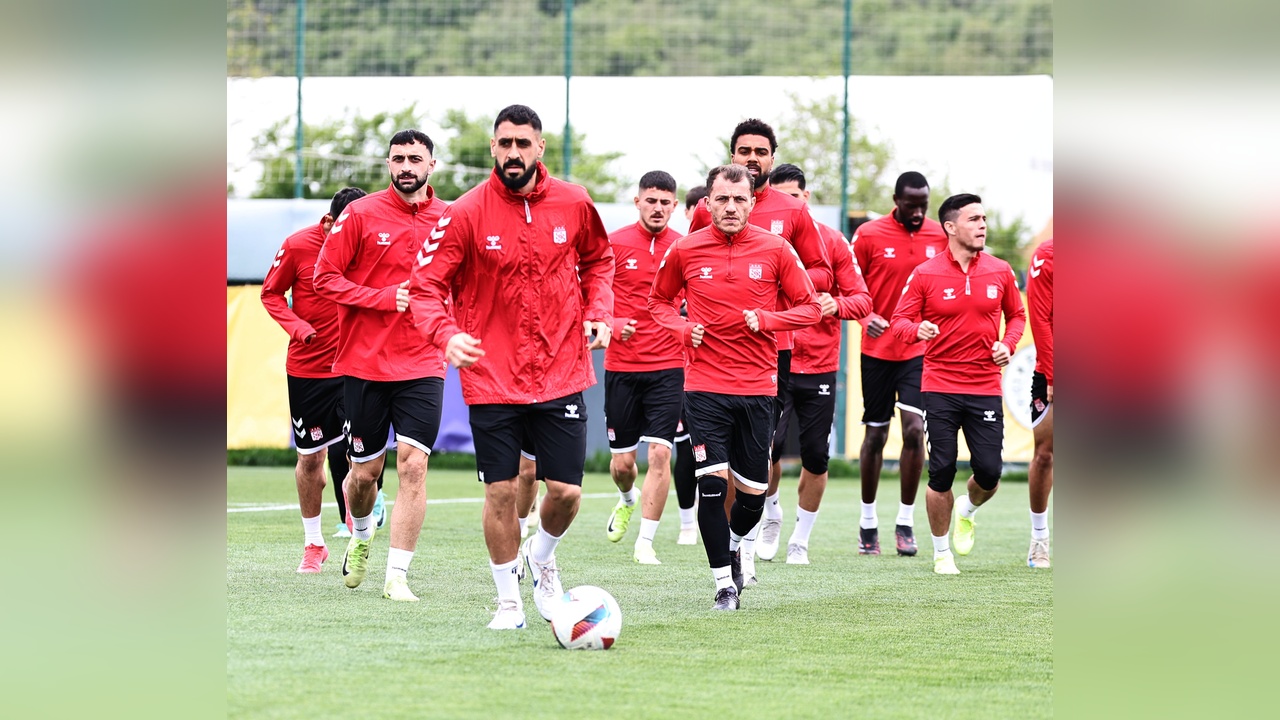 Sivasspor, Galatasaray Karşılaşmasına Eksiksiz Hazırlandı
