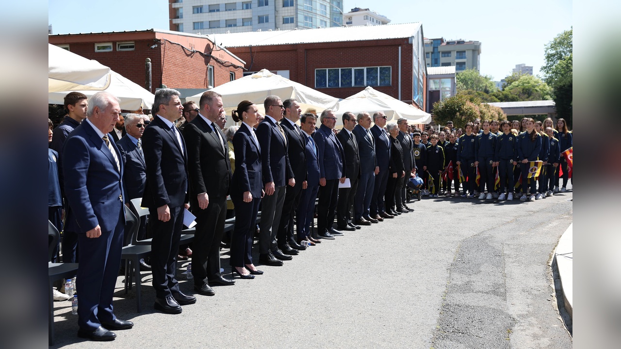 Fenerbahçe 118. Yılını Atatürk Ziyareti Anısına Düzenlenen Törenle Kutladı