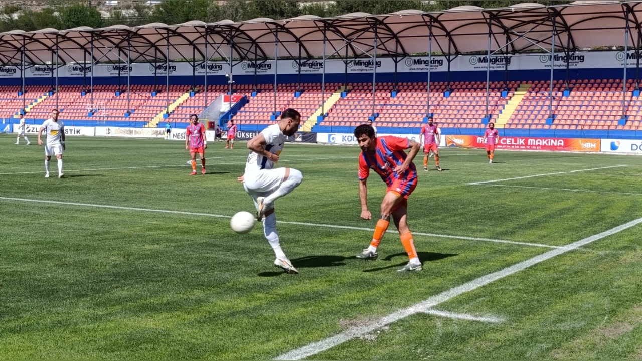 Sarıyer, İskenderunspor Karşısında 1-0'lık Zaferle Sahadan Ayrıldı