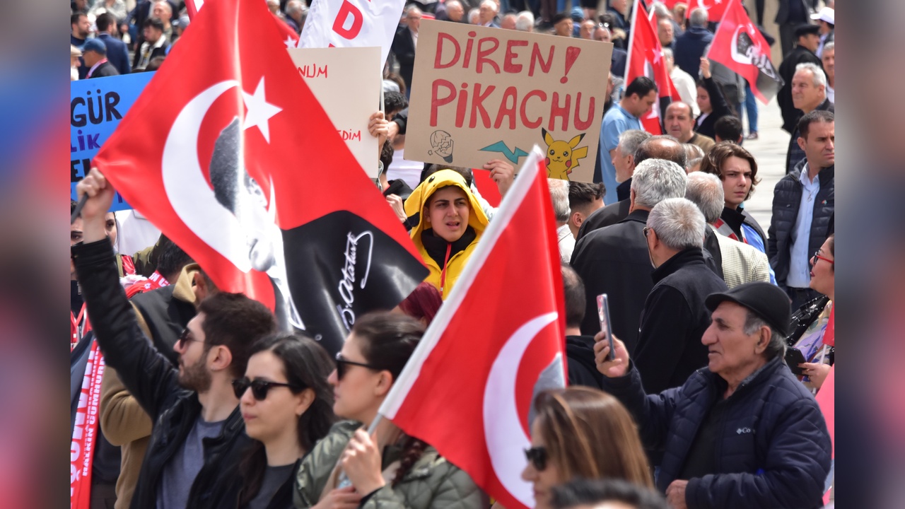 Özgür Özel: Görev Süren Doldu, Yerine Başkası Geçecek