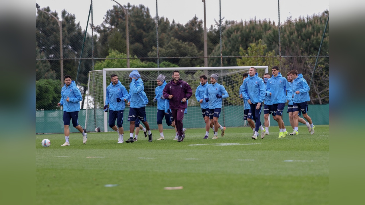 Trabzonspor, Kasımpaşa Maçı Öncesi Hazırlıklarını Yoğunlaştırdı