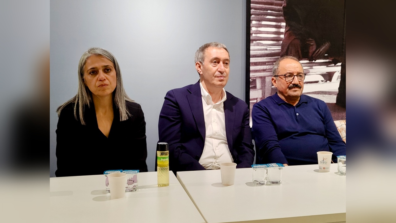 Sırrı Süreyya Önder İçin İstanbul’da Taziye Kabulü Başladı