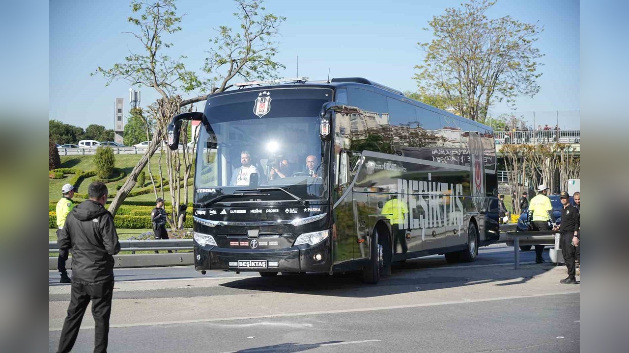 Beşiktaş, Ülker Stadyumu’nda Derbi Hazırlıklarını Tamamladı