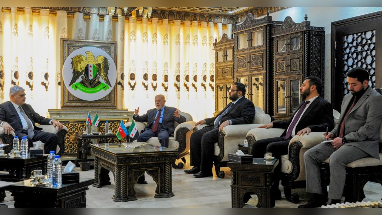 Suriye Devlet Başkanı Eş-Şara, Azerbaycan Başbakan Yardımcısı Şerifov’u Kabul Etti