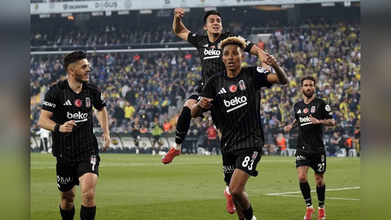 Beşiktaş, Bu Sezon Derbilerdeki Başarısıyla Dikkat Çekiyor