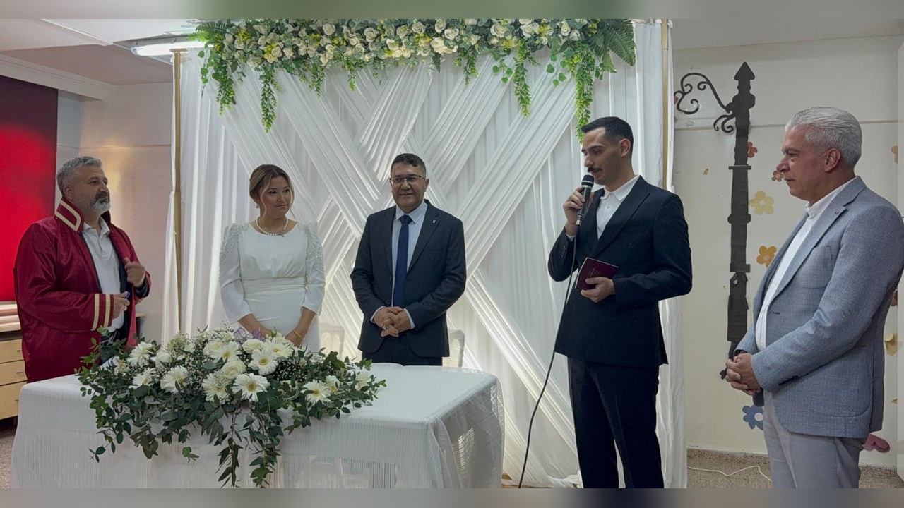 Depremde Ailelerini Kaybeden İki Genç, Tanıştıktan Sonra Hayatlarını Birleştirdi